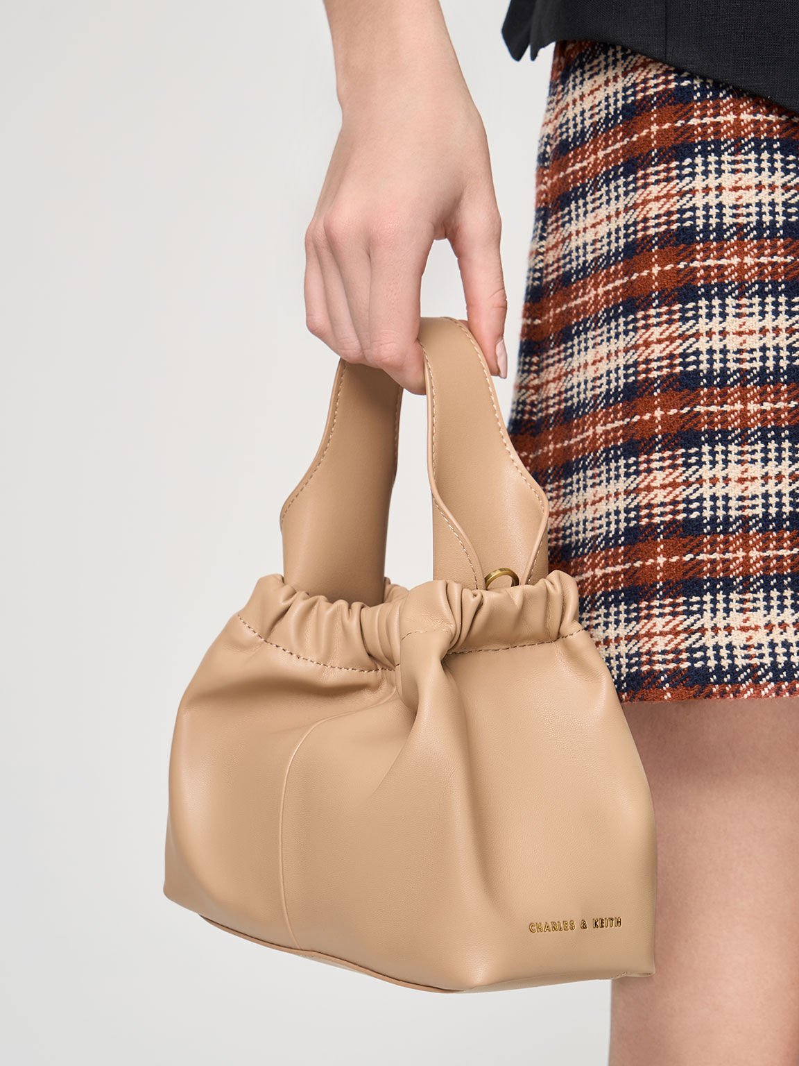 Sac seau froncé Ally, Beige, hi-res