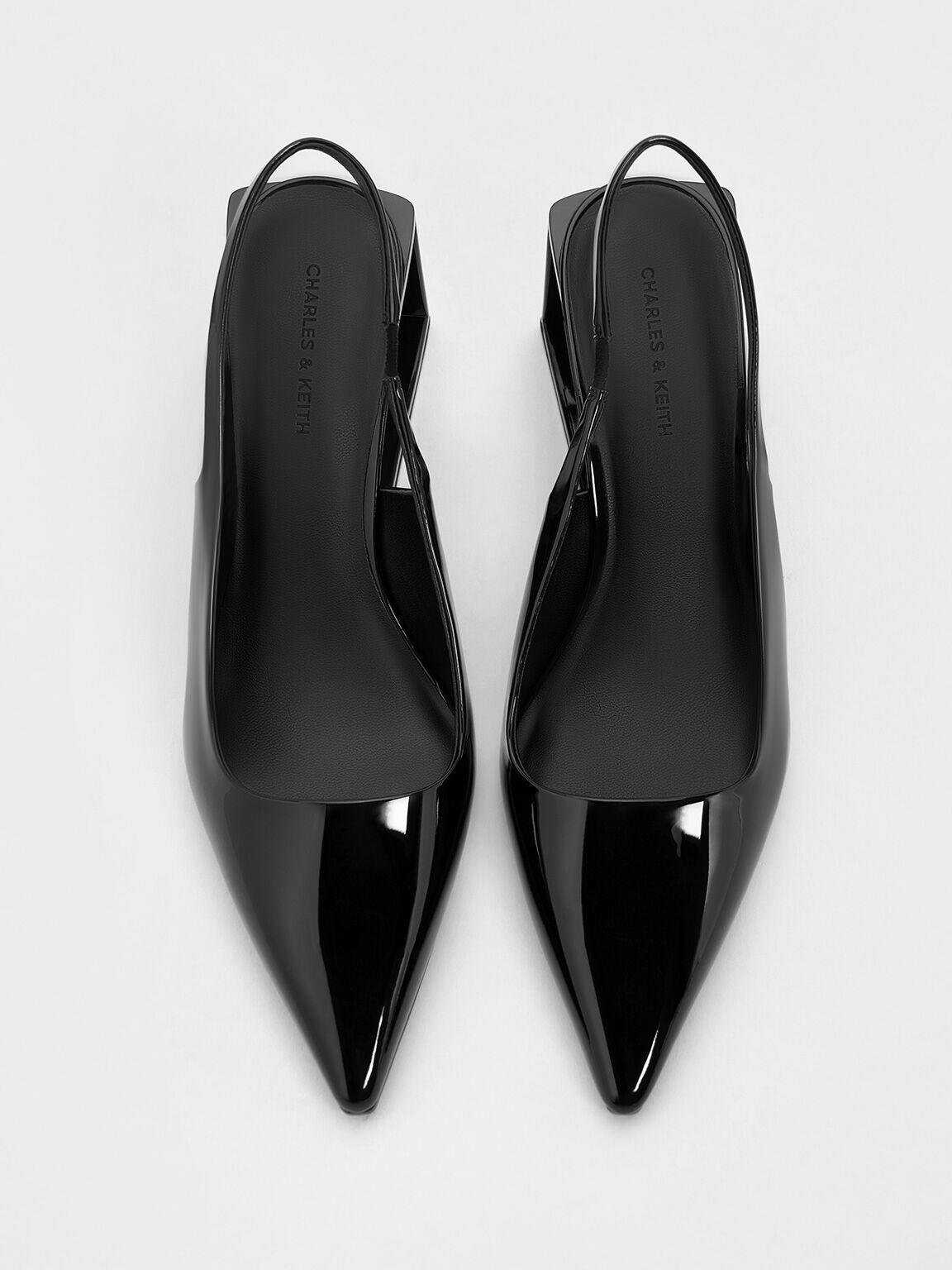 Zapatos detalonados Xeli con tacón triangular, Negro pulido, hi-res