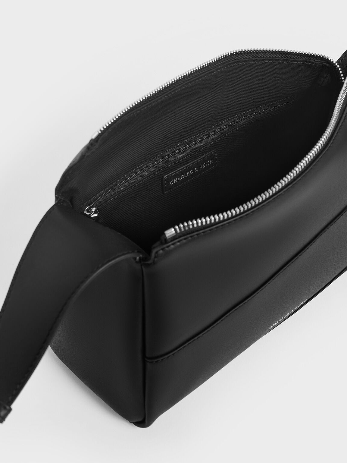 Trin Shoulder Bag, Noir, hi-res