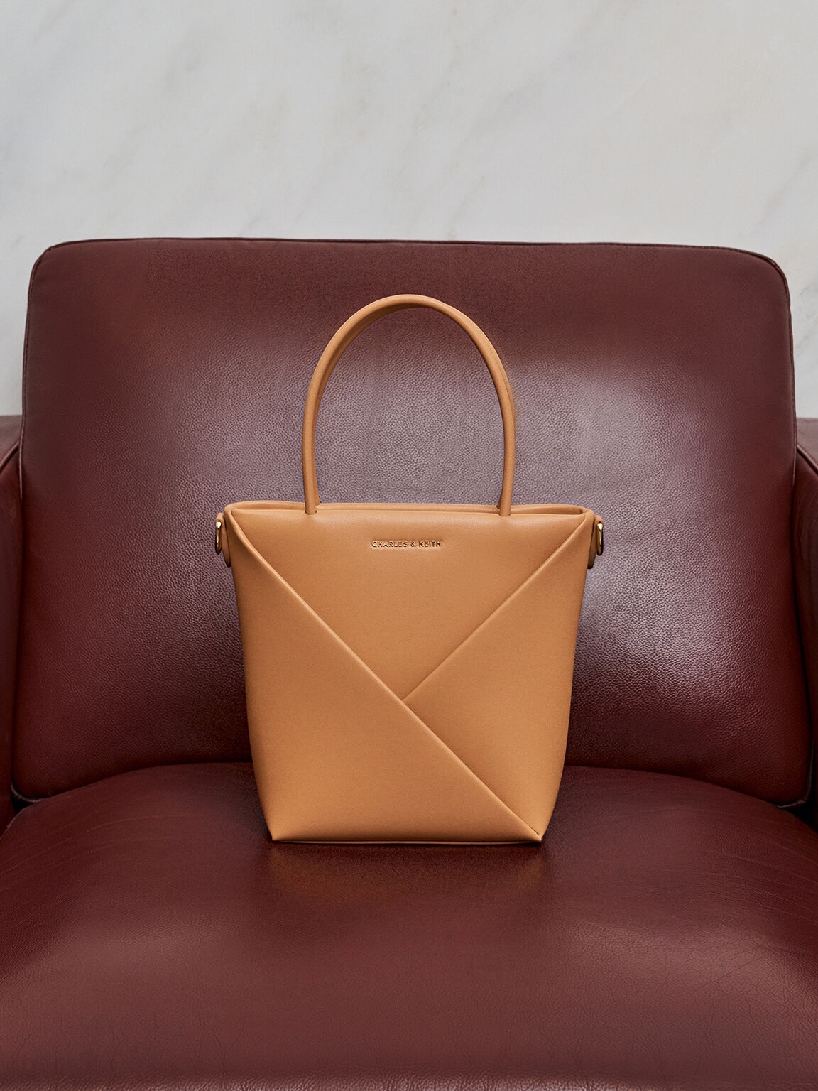 Bolso tote geométrico Midori alargado, Toffee, hi-res