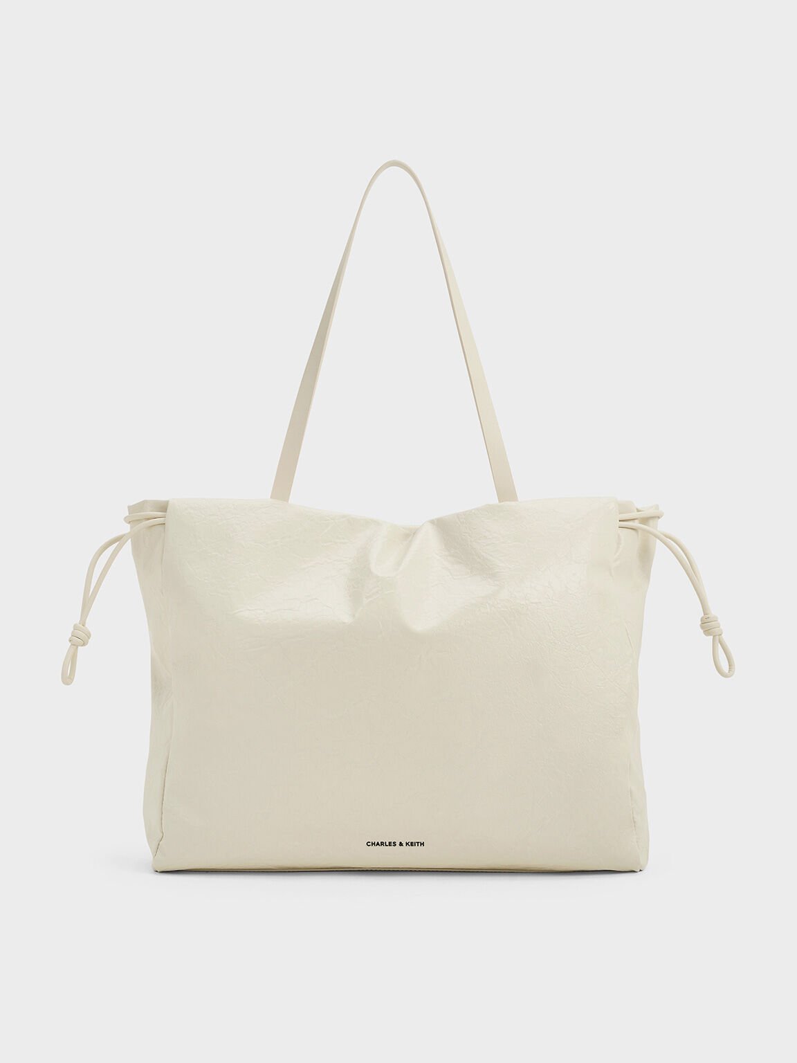 Bolso tote Bethel acabado arrugado con cierre de cordón, Crema, hi-res