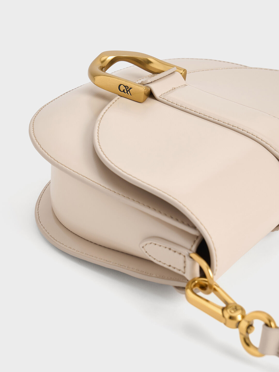 Sac Gabine en cuir, Oat, hi-res