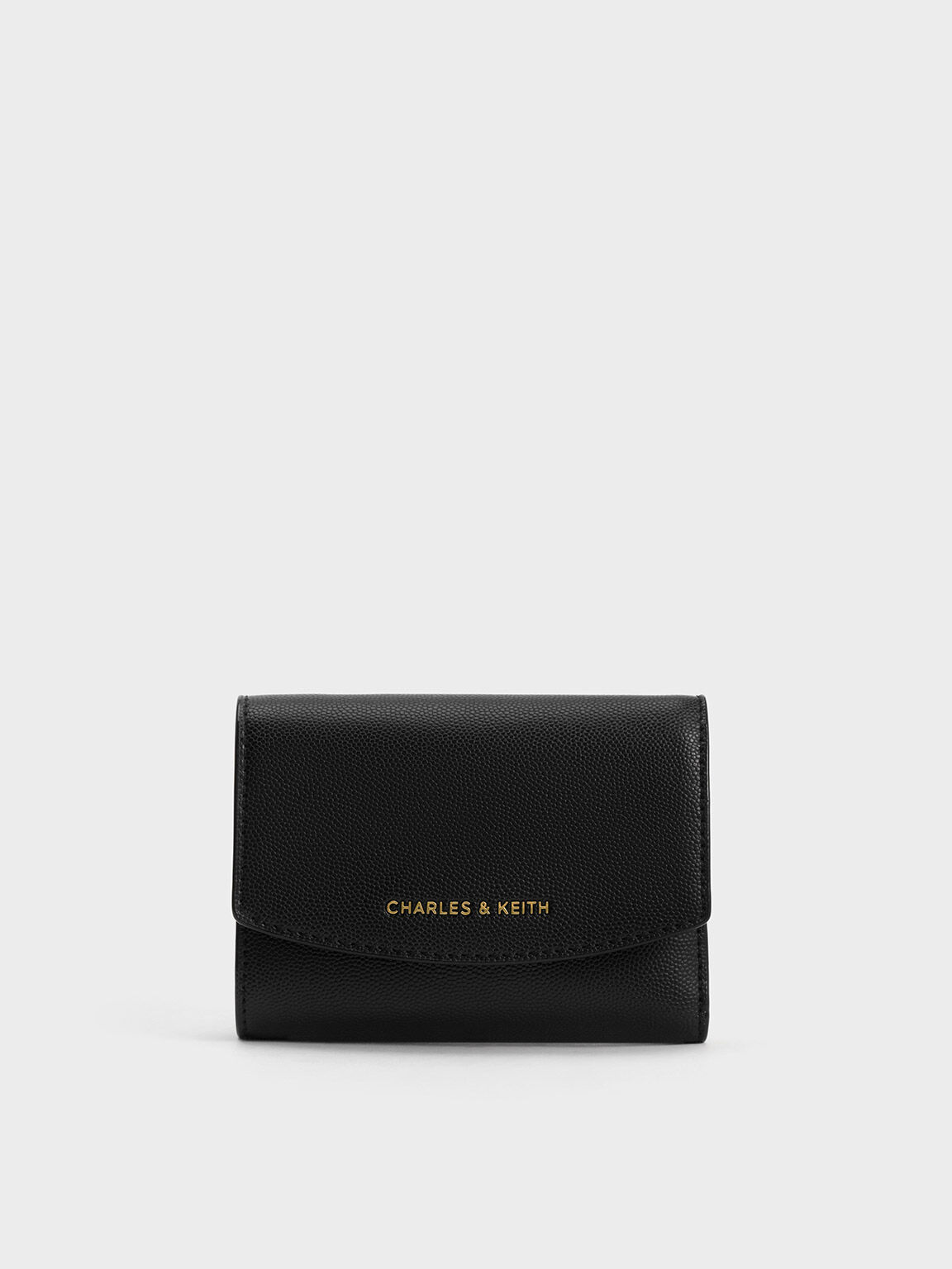 Cartera con solapa curvada, Negro, hi-res