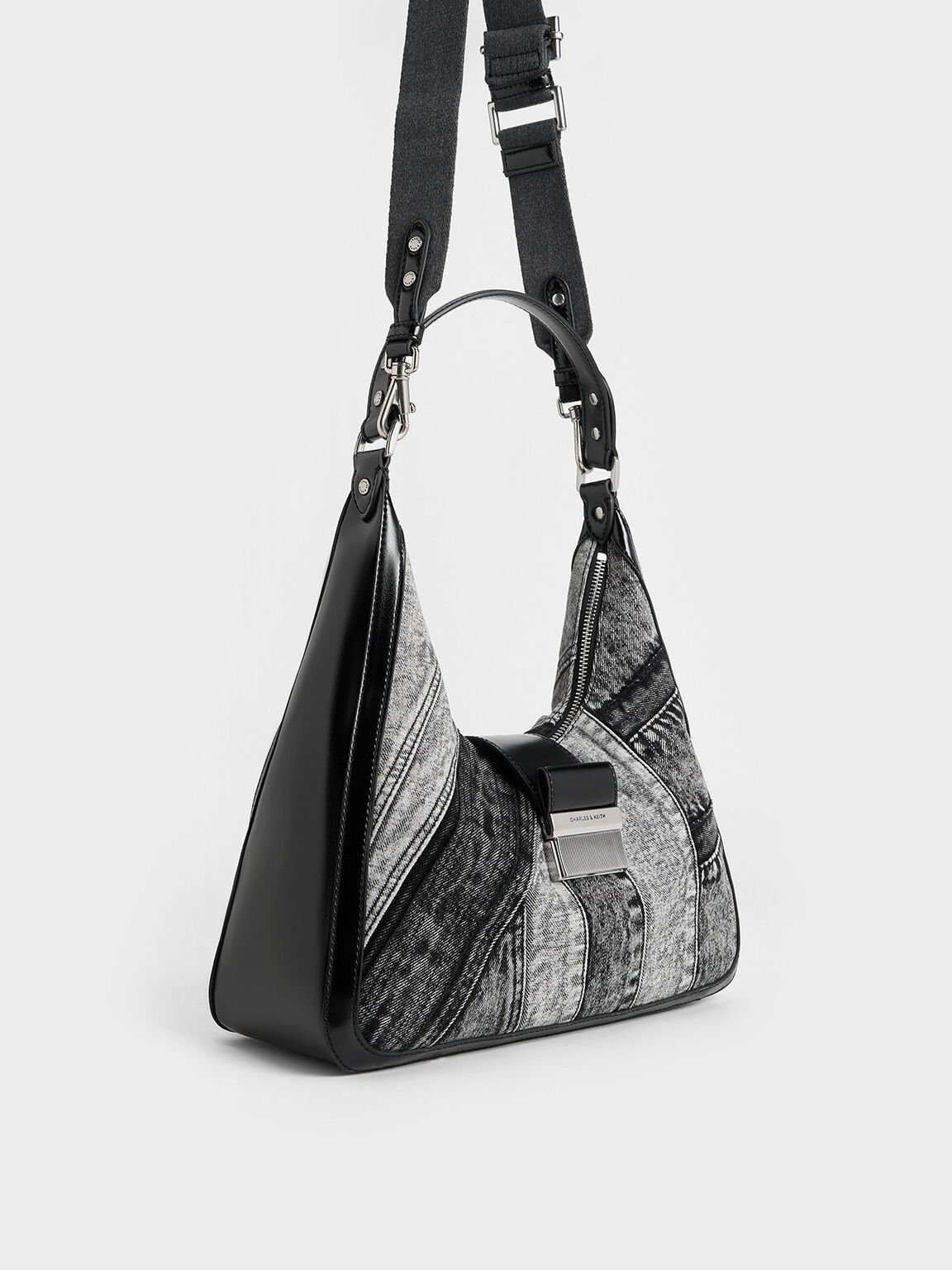 Bolso hobo Charlot de retacería denim, Noir, hi-res