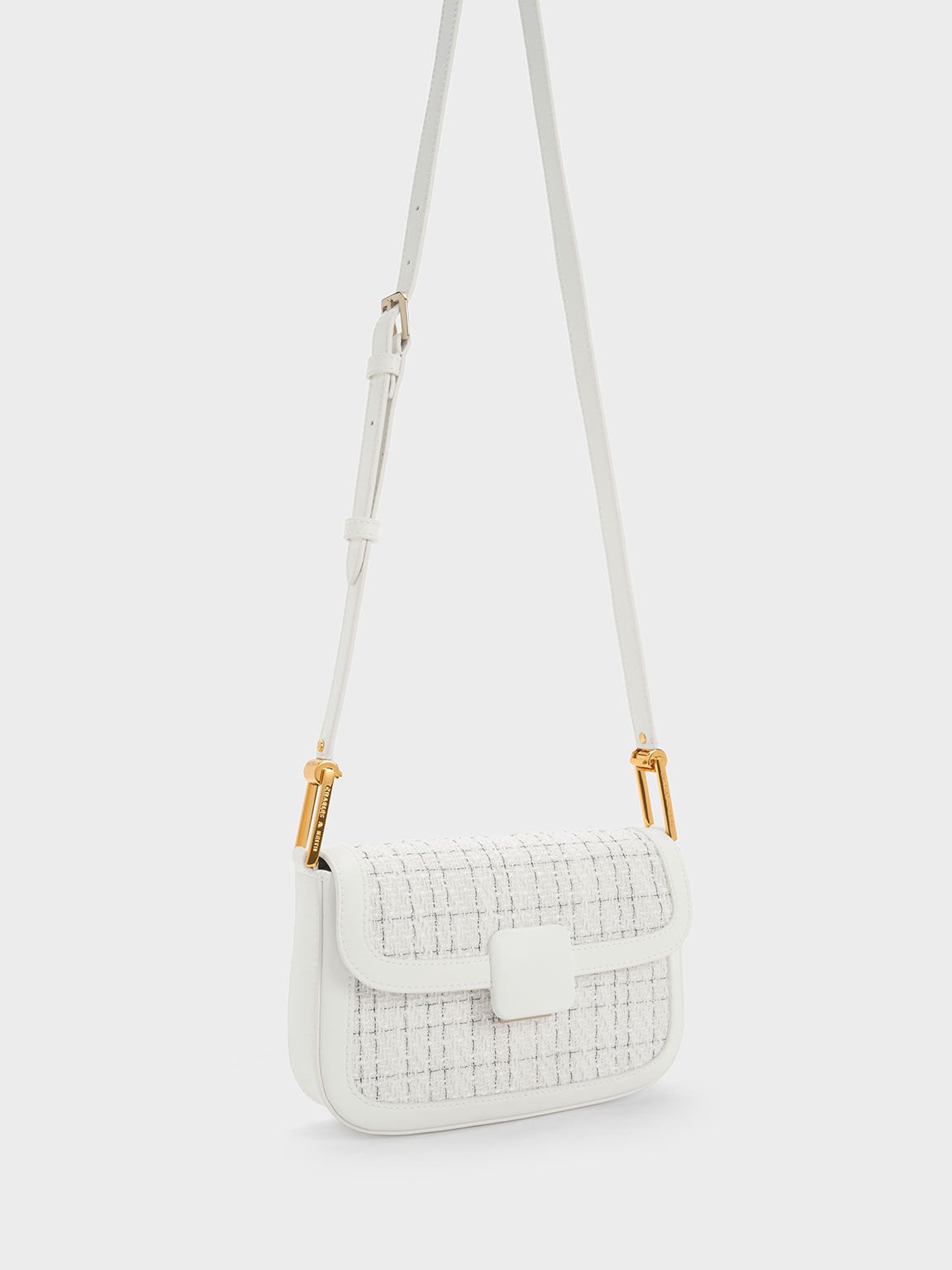 Sac porté épaule en tricot à bouton-poussoir carré Koa, Blanc, hi-res