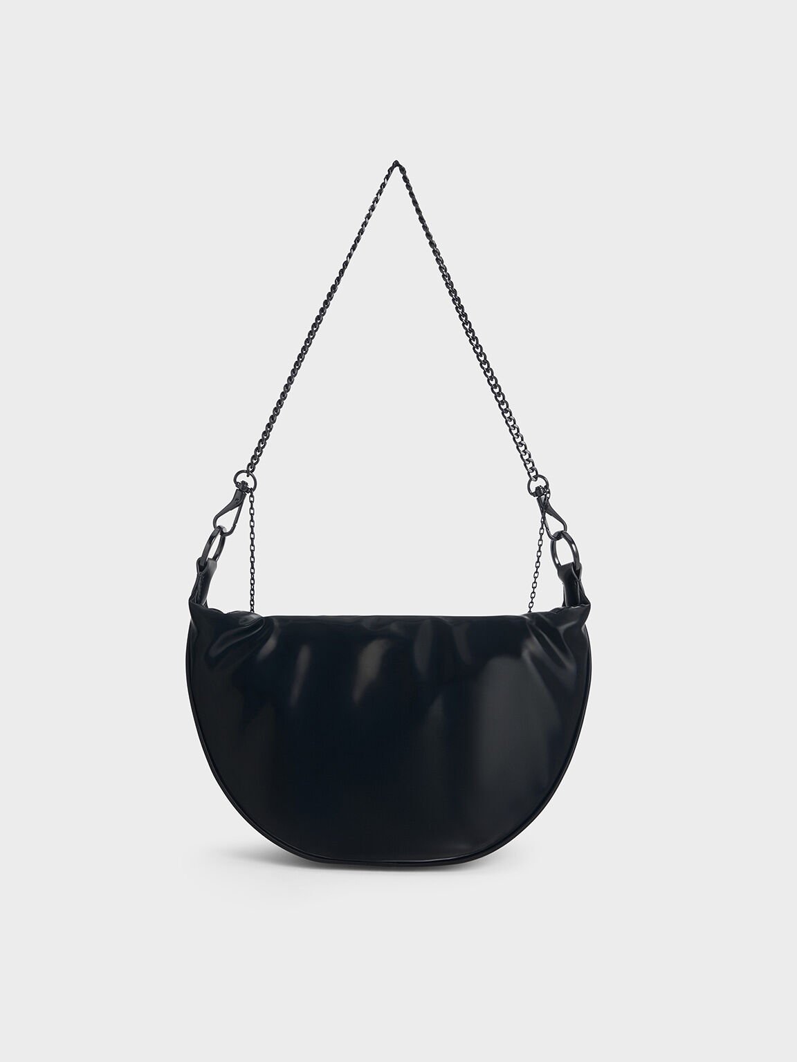 Bolso cruzado media luna Philomena brillante, negro azabache, hi-res