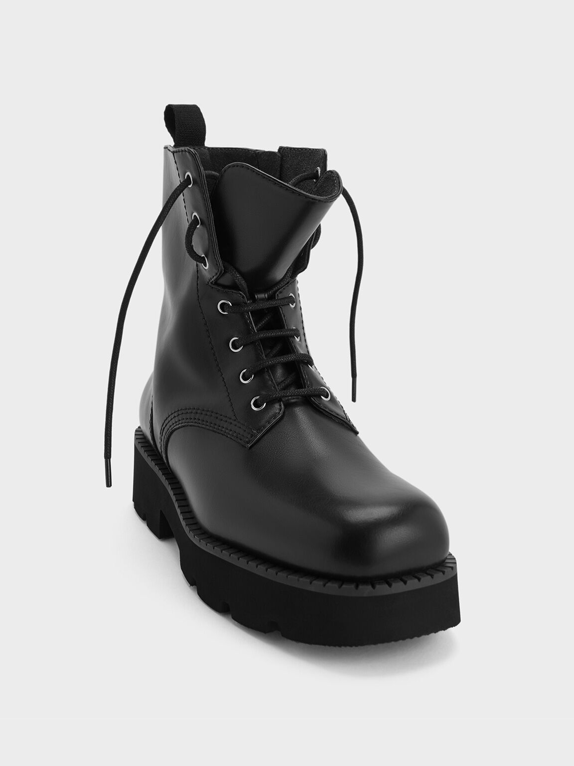 Bottines rangers à lacets avec semelle crantée, Noir, hi-res