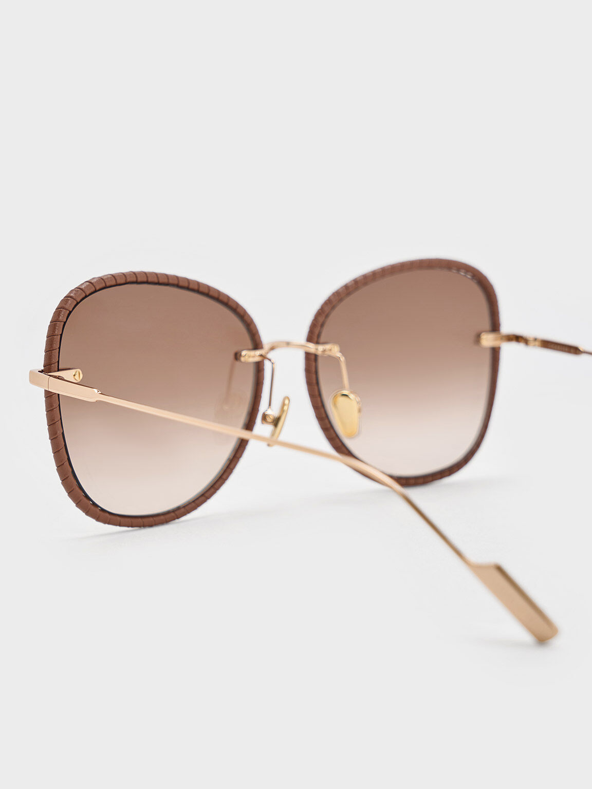 Lunettes de soleil papillon à monture tressée en cuir, Chocolat, hi-res