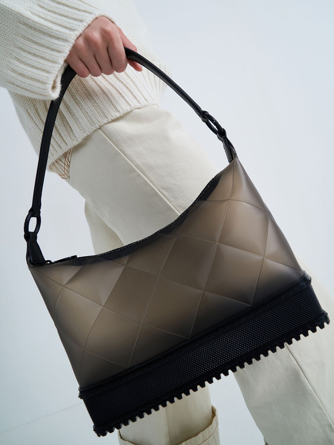 Women's Online Bags Sale | Shop Exclusive Styles - CHARLES & KEITH DE