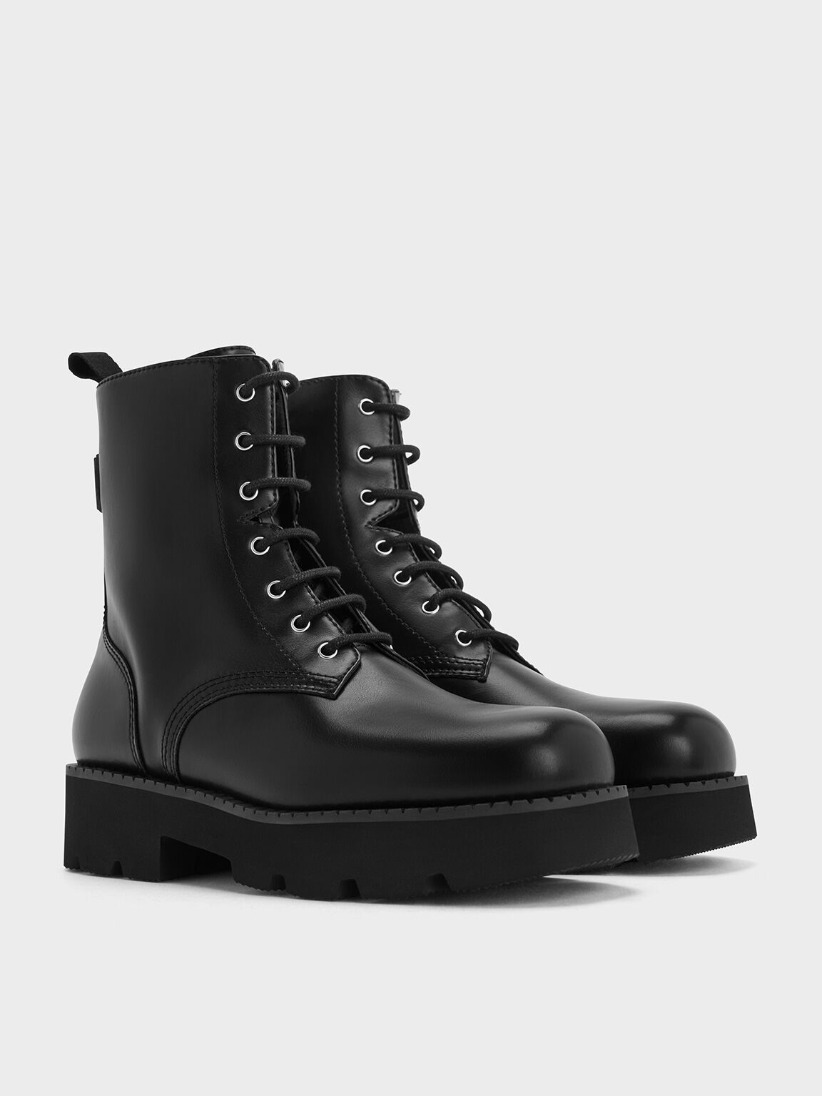 Botas militares con cordones y suela estriada, Negro, hi-res