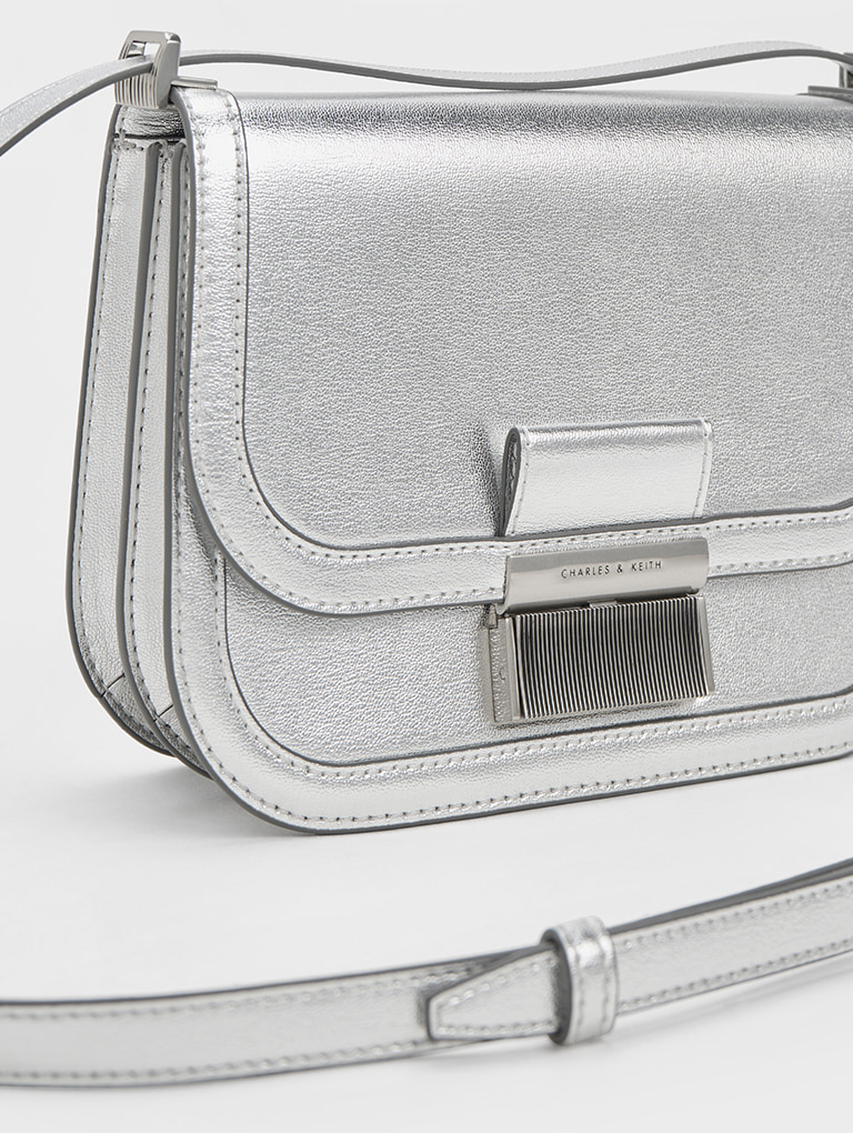 Women’s Charlot Bag in metallic silver – CHARLES & KEITH