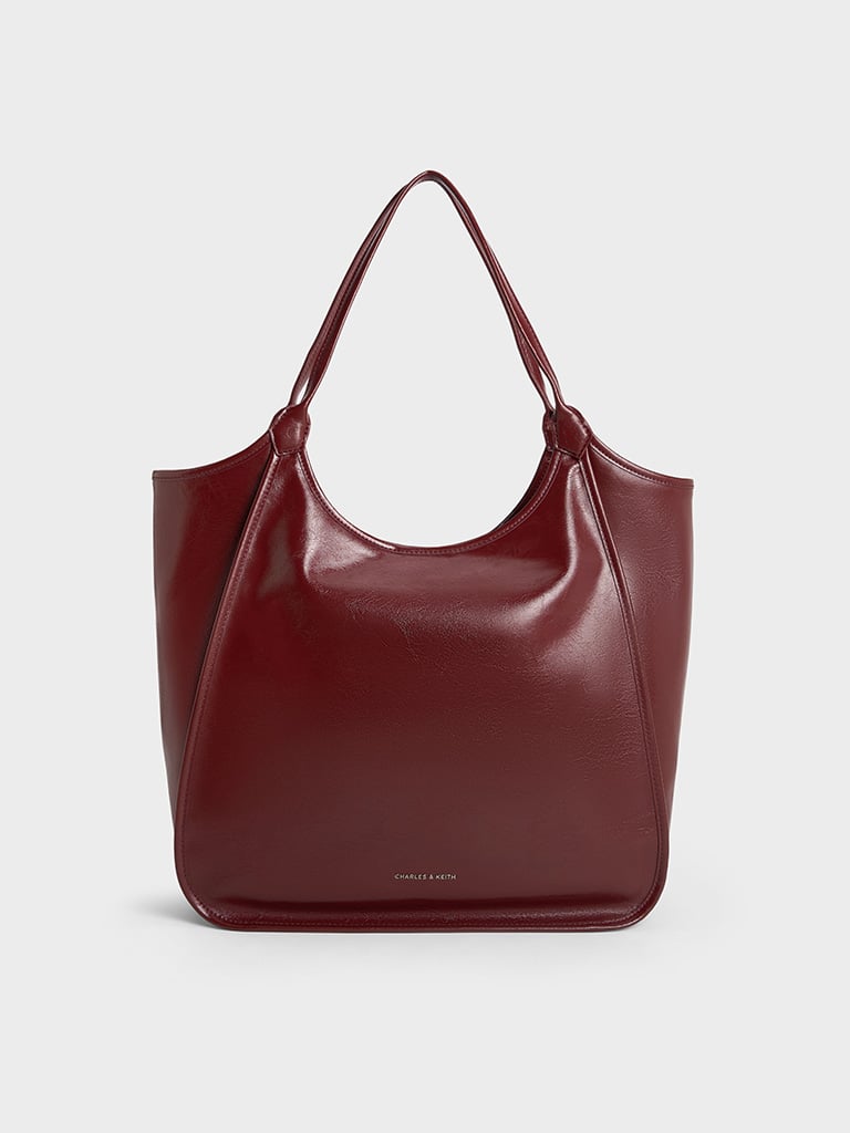 Women’s Sianna crinkle-effect slouchy tote bag in burgundy — CHARLES & KEITH