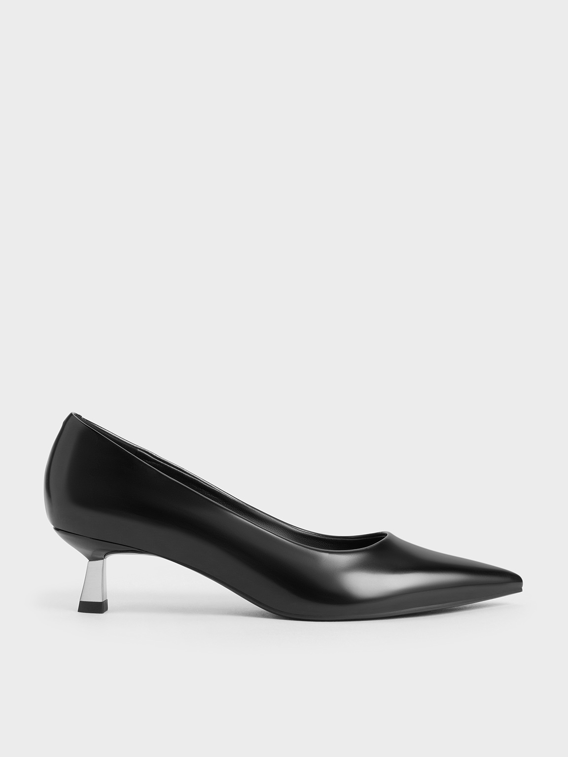 Spitze Kitten Heel Pumps in Schwarz CHARLES KEITH